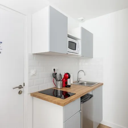 Апартаменты Cosy Au Centre-ville Quartier Jaures Et Saint-martin Брест