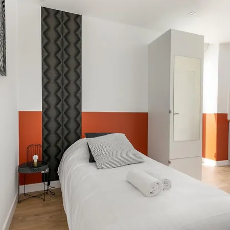 Апартаменты Cosy Au Centre-ville Quartier Jaures Et Saint-martin Брест
